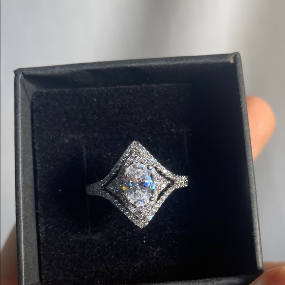 Sterling Silver zirconia Diamond Ring 925 size 7 - Picture 6 of 17